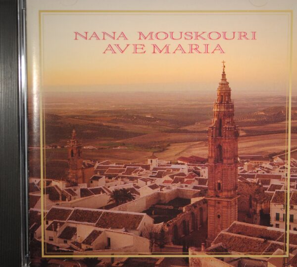 Nana Mouskouri – Ave Maria